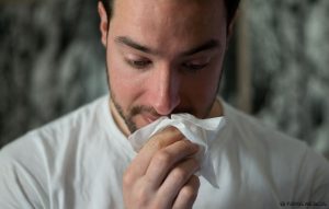 Naudingi mitybos patarimai, kaip palengvinti sezoninę alergiją