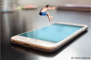 Priklausomybė nuo technologijų - opi šiuolaikinio pasaulio problema